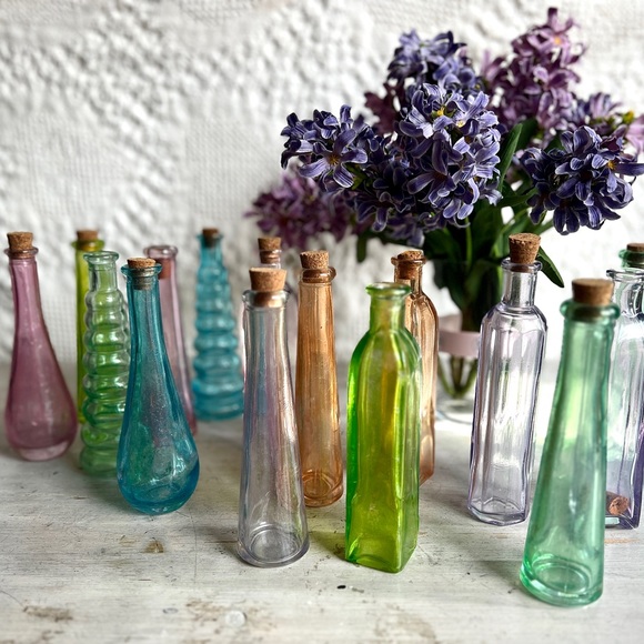 70s VTG GREEN Glass Bottles Party Table Decor Wedding Birthday-Showers $29 Each - Picture 4 of 4